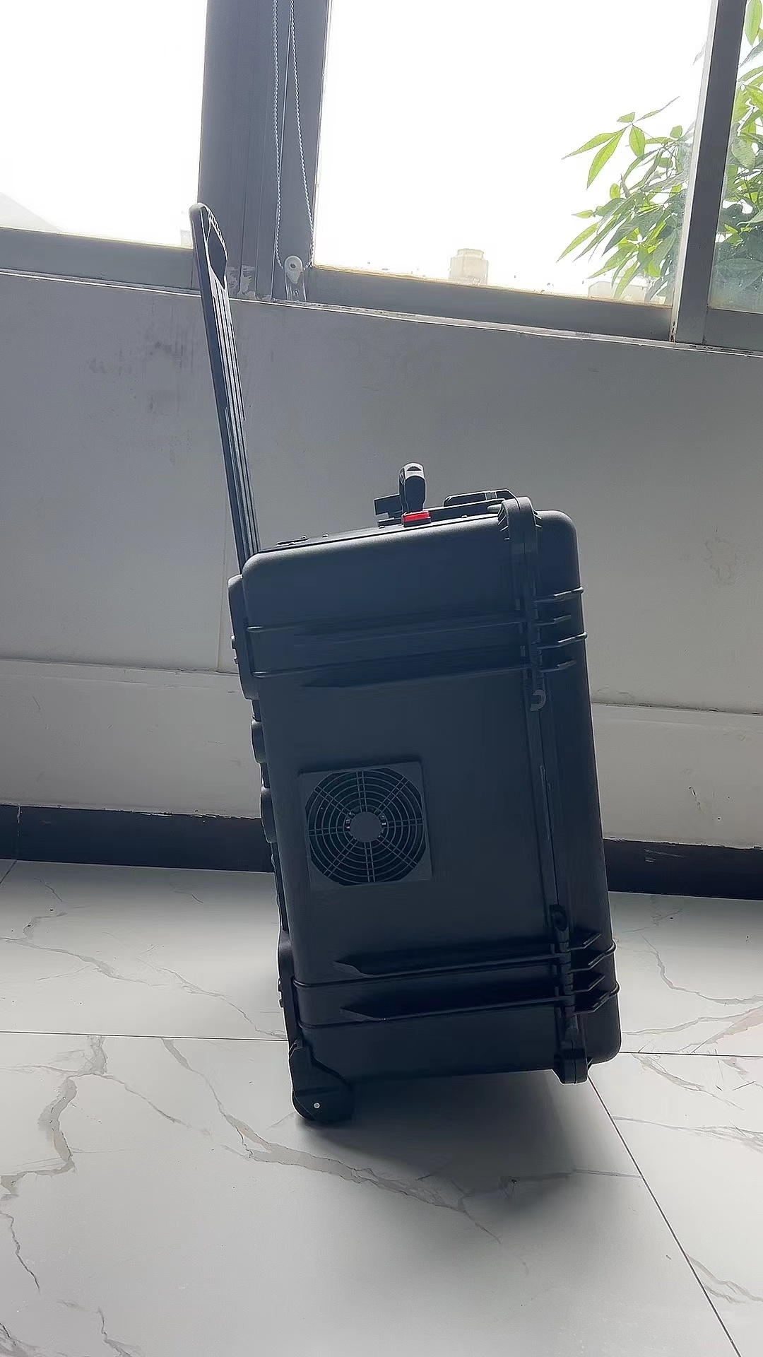 侯马手拉箱型移动通信干扰器